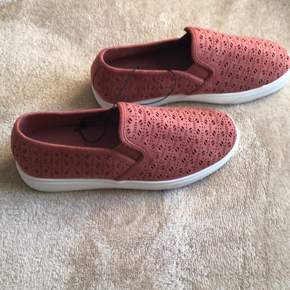 New With Tag Wide Laser Cut Slip- On Sneakers